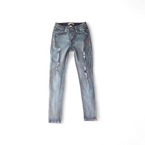 Trendy Distressed Skinny Jeans